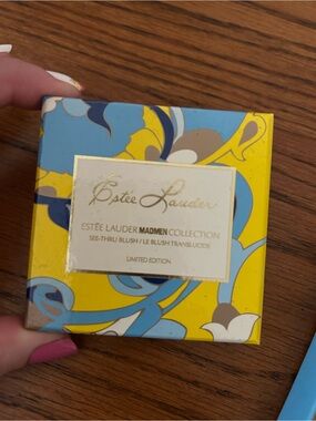 Estée Lauder Mad Men Collection Compact 2013